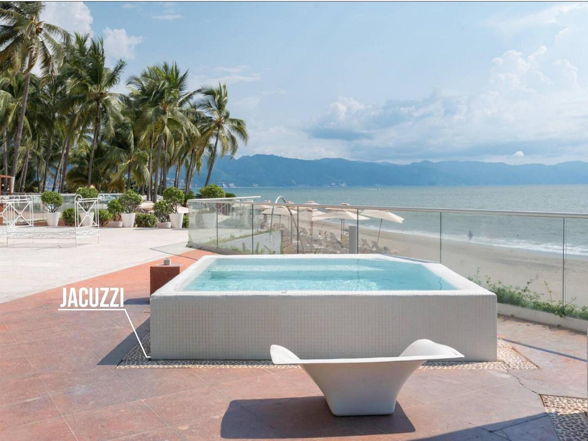 Icon Vallarta Beach Front By Bamboo Skylife Пуэрто-Вальярта Экстерьер фото